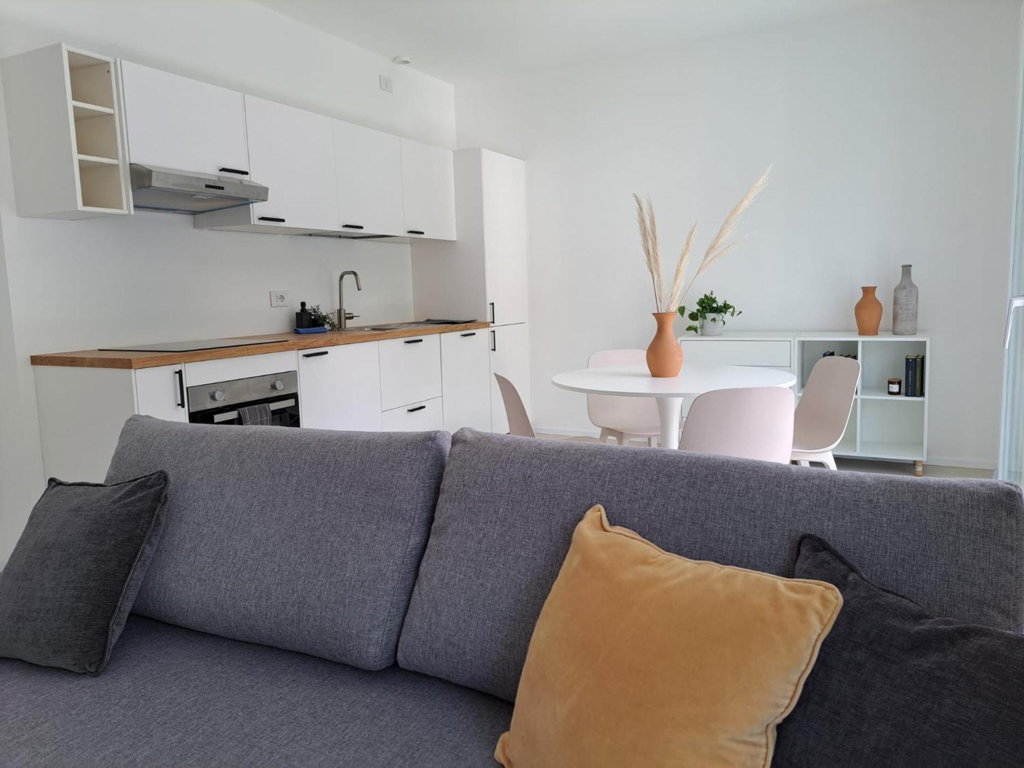 Lario Suite Apartments By Quokka 360 - With Parking Next To Como City Eksteriør bilde