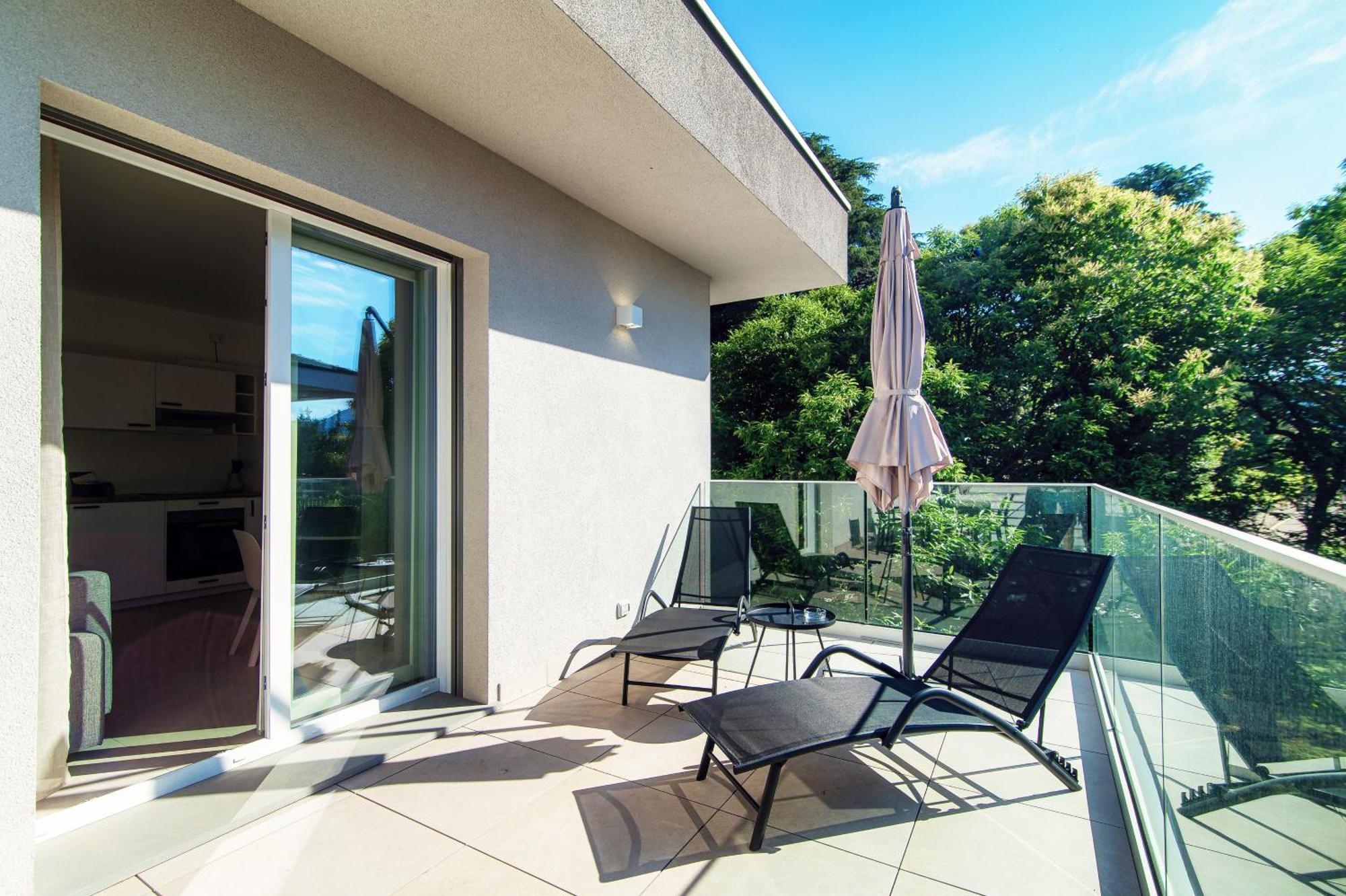 Lario Suite Apartments By Quokka 360 - With Parking Next To Como City Eksteriør bilde