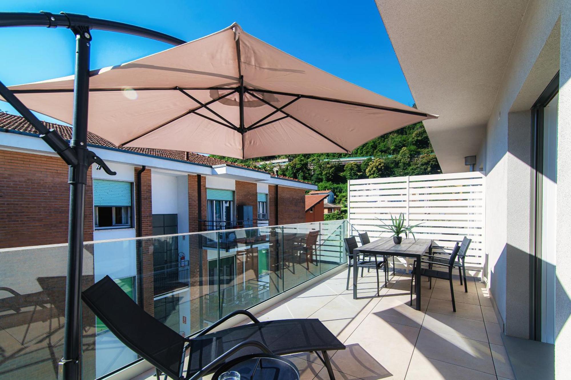 Lario Suite Apartments By Quokka 360 - With Parking Next To Como City Eksteriør bilde