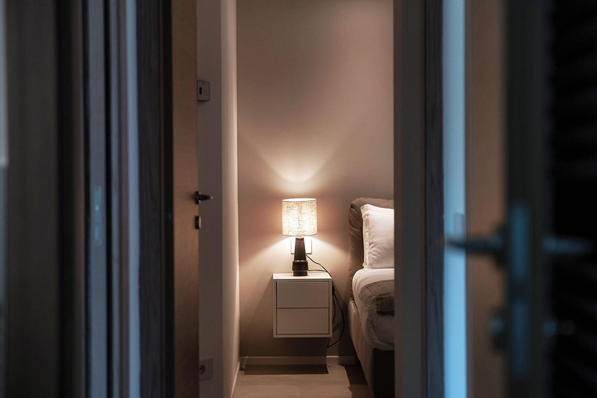 Lario Suite Apartments By Quokka 360 - With Parking Next To Como City Eksteriør bilde