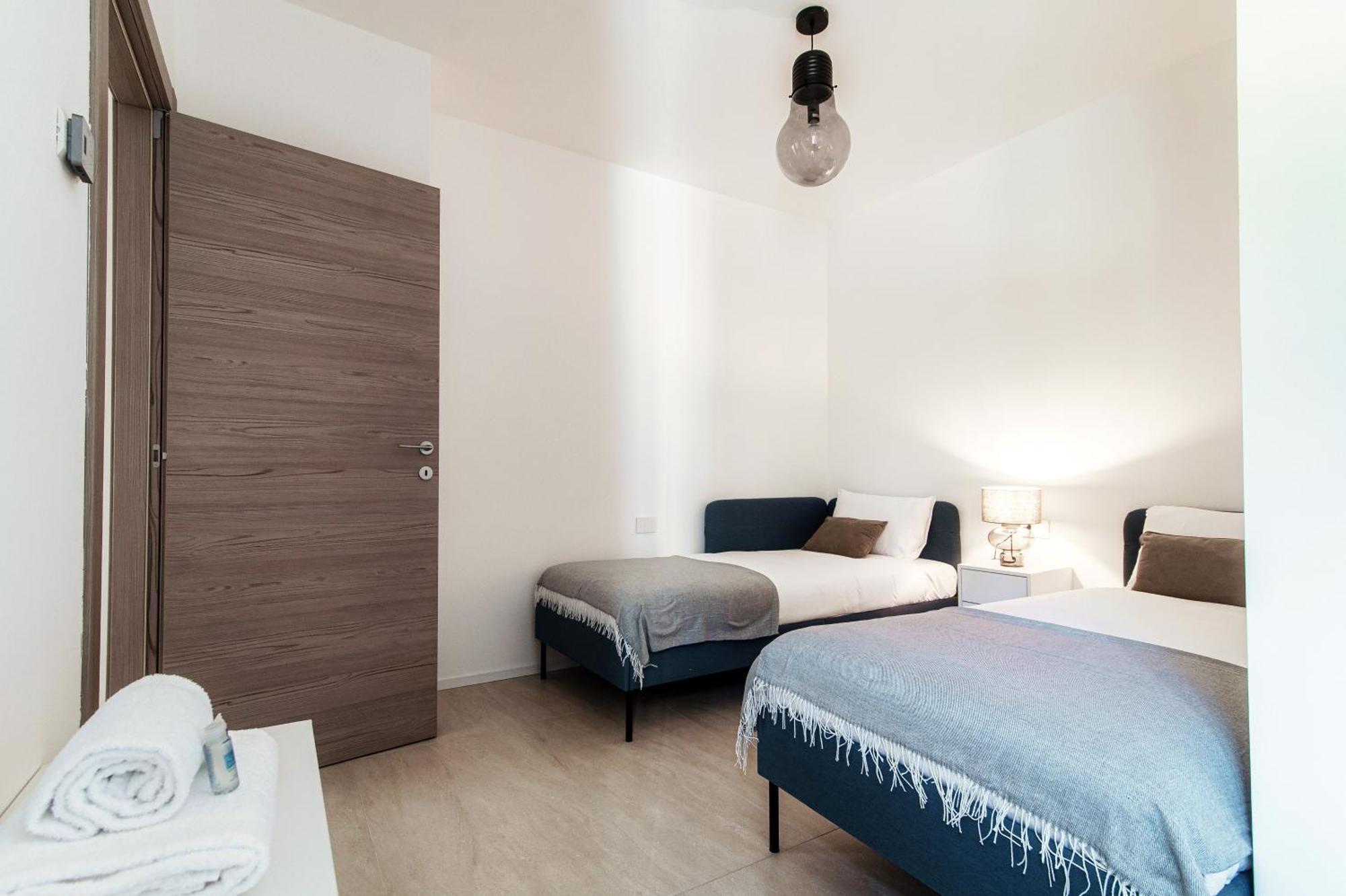 Lario Suite Apartments By Quokka 360 - With Parking Next To Como City Eksteriør bilde