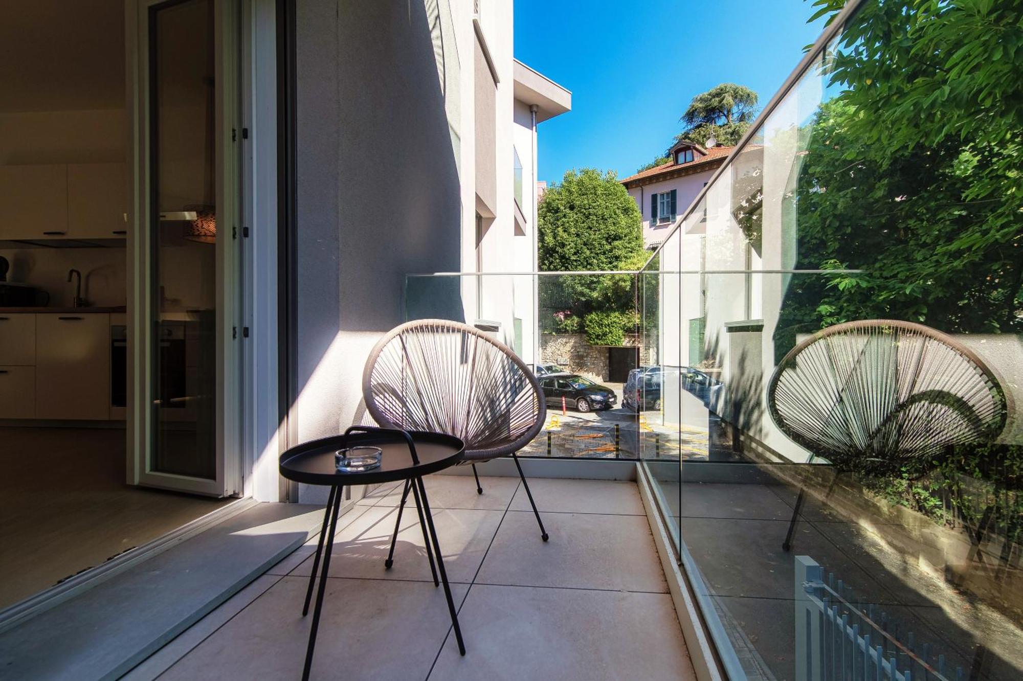 Lario Suite Apartments By Quokka 360 - With Parking Next To Como City Eksteriør bilde