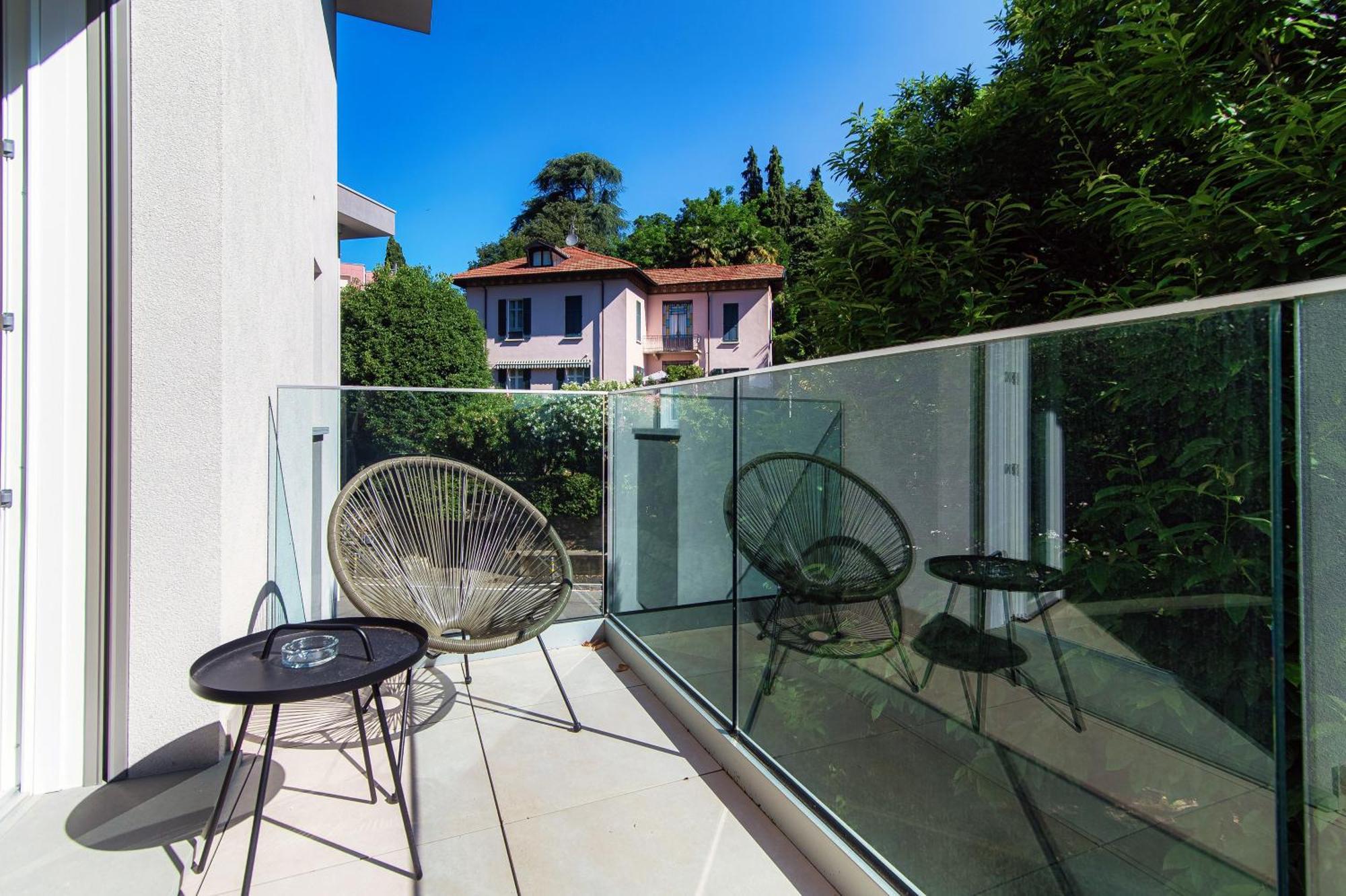 Lario Suite Apartments By Quokka 360 - With Parking Next To Como City Eksteriør bilde