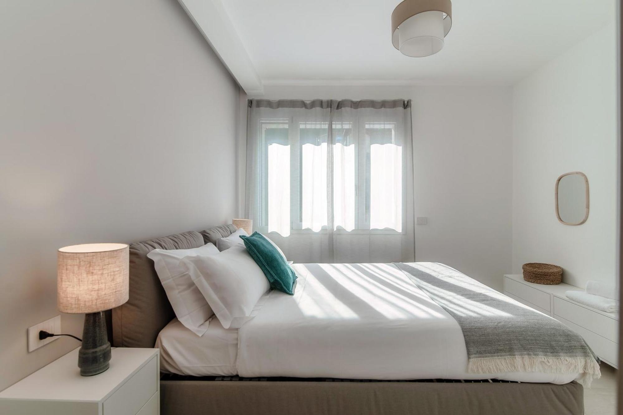 Lario Suite Apartments By Quokka 360 - With Parking Next To Como City Eksteriør bilde